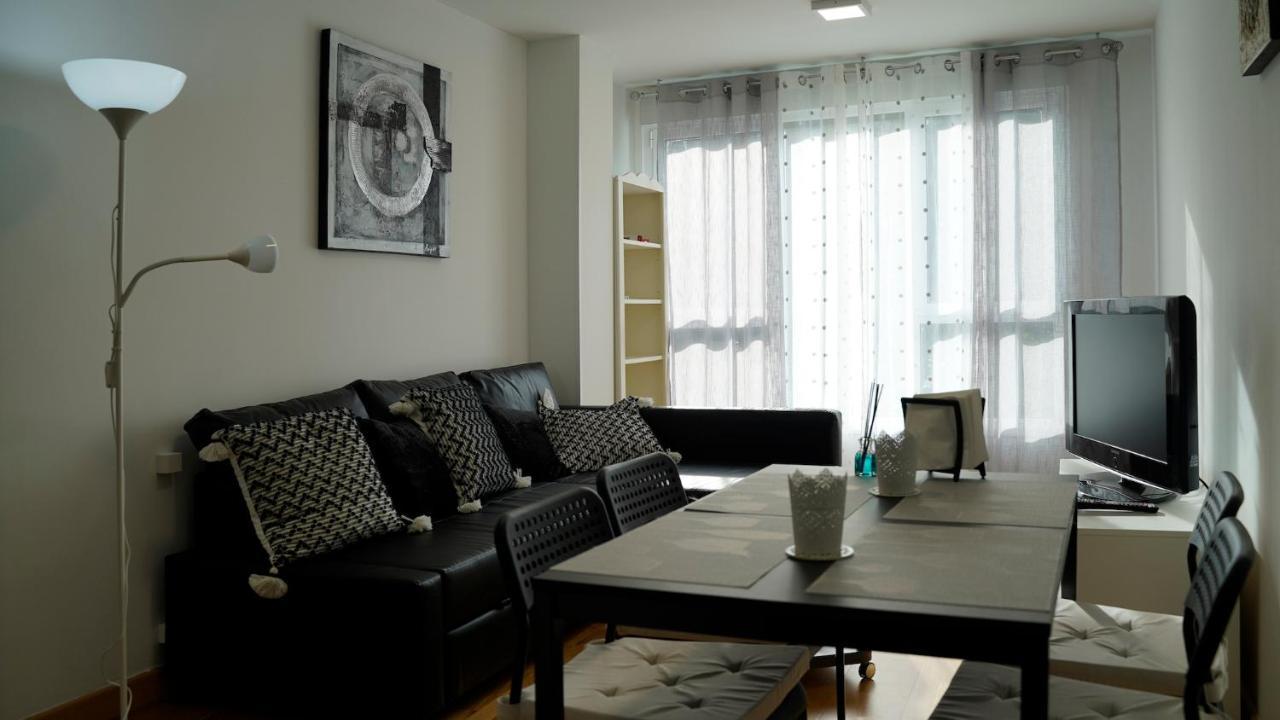 Apartamento Solares Style Vistas Al Rio Miera Exterior foto